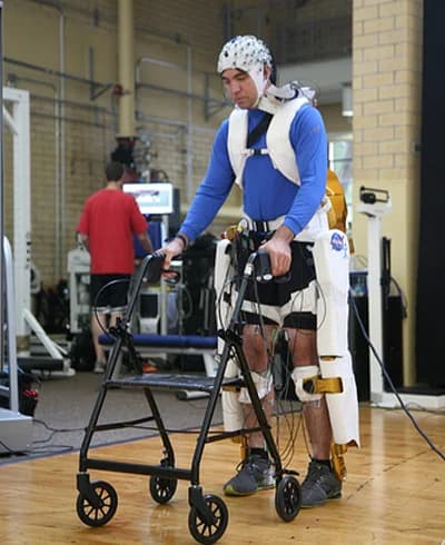 Visualization of neural activity measurement.